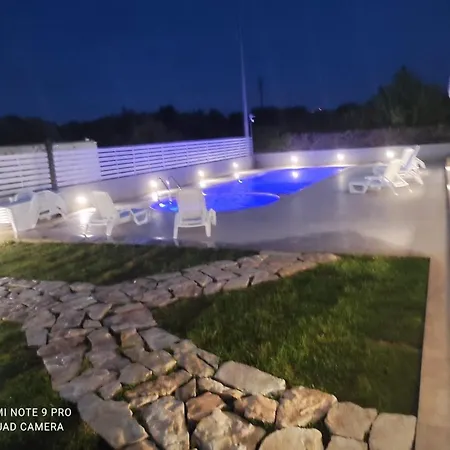 Perladelmare Lägenhetshotell 4*